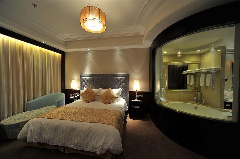 S&N Dalian Hotel Exterior foto