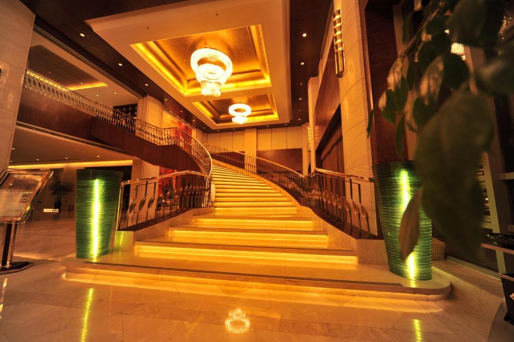 S&N Dalian Hotel Exterior foto