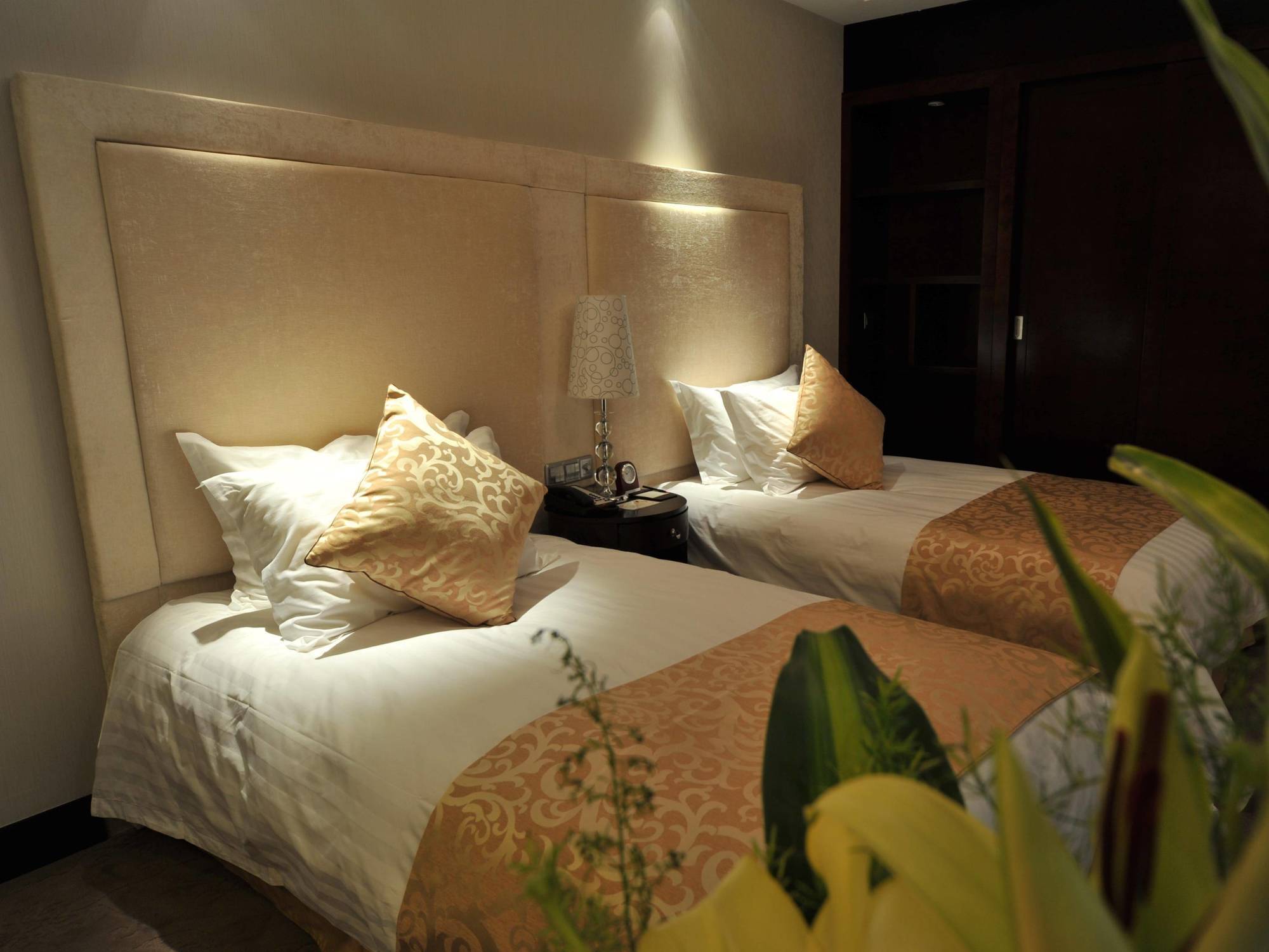 S&N Dalian Hotel Exterior foto